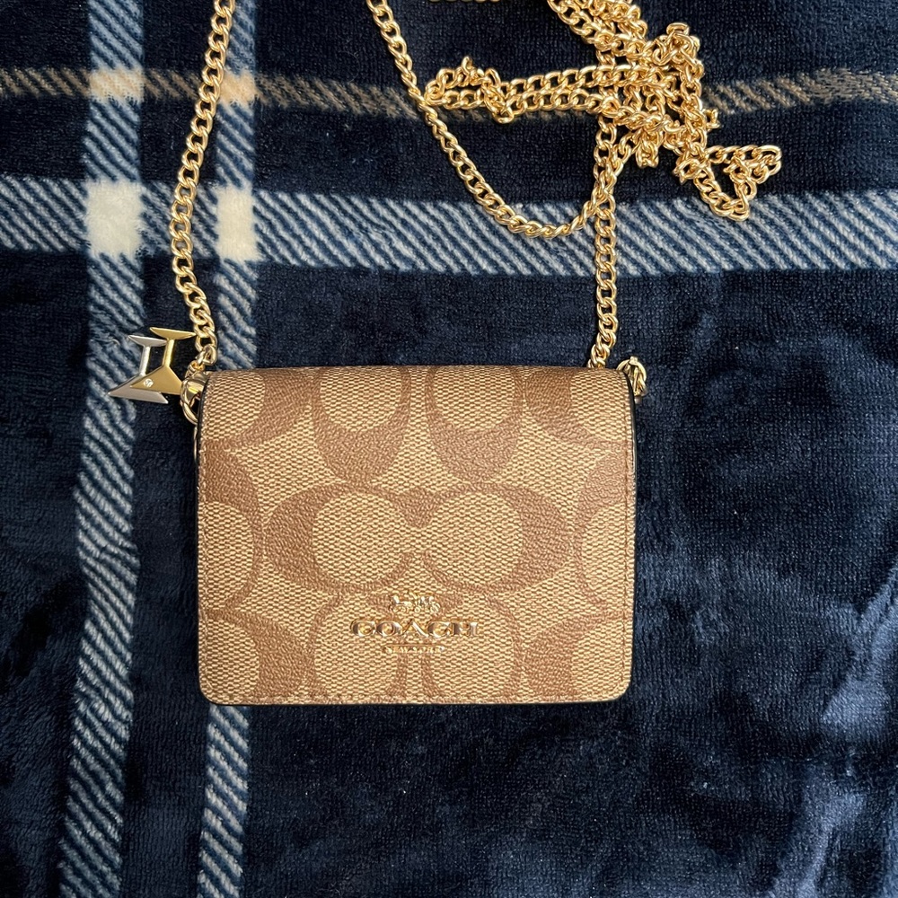 Coach crossbody card holder. Brand new, never been used